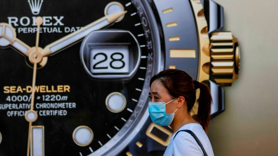 Luxury watch prices plummet on weak Chinese consumer confidence