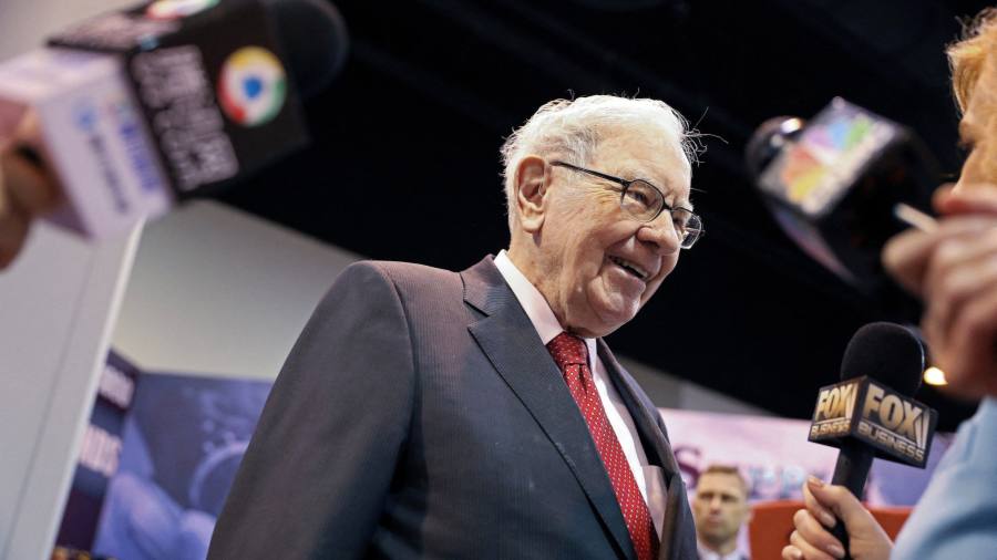 Interest rate rises boost Warren Buffett’s Berkshire Hathaway results
