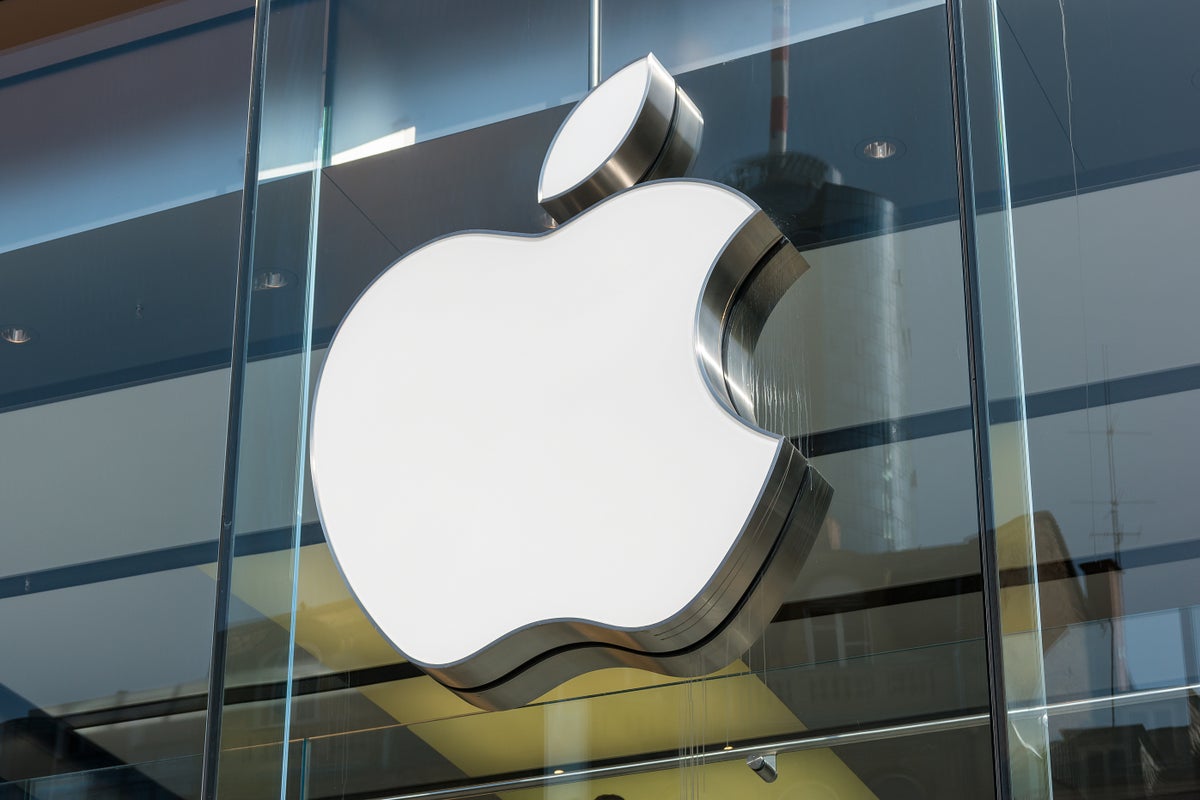 Apple Reportedly Under Fire From Federal Labor Agency For Atlanta Anti-Union Practices - Apple (NASDAQ:AAPL)