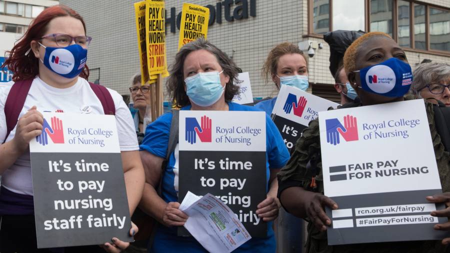 Nurses in England and Wales to stage historic strike over pay