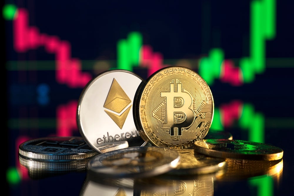Bitcoin, Ethereum, Dogecoin Spike After Bank Of Japan Pivot: Trader Says This Could Be 'Massive' Trigger For Relief Run - Bitcoin (BTC/USD), Ethereum (ETH/USD), Dogecoin (DOGE/USD)