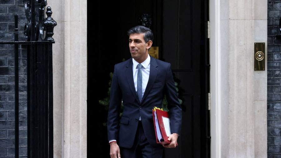Sunak hires old friend Forsyth for key Downing Street role