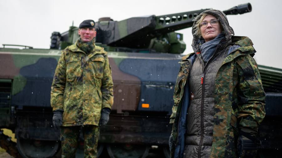 Germany reassures Nato on task force after equipment failure