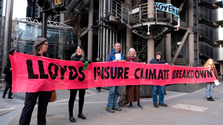 Extinction Rebellion abandons disruptive climate protests in UK