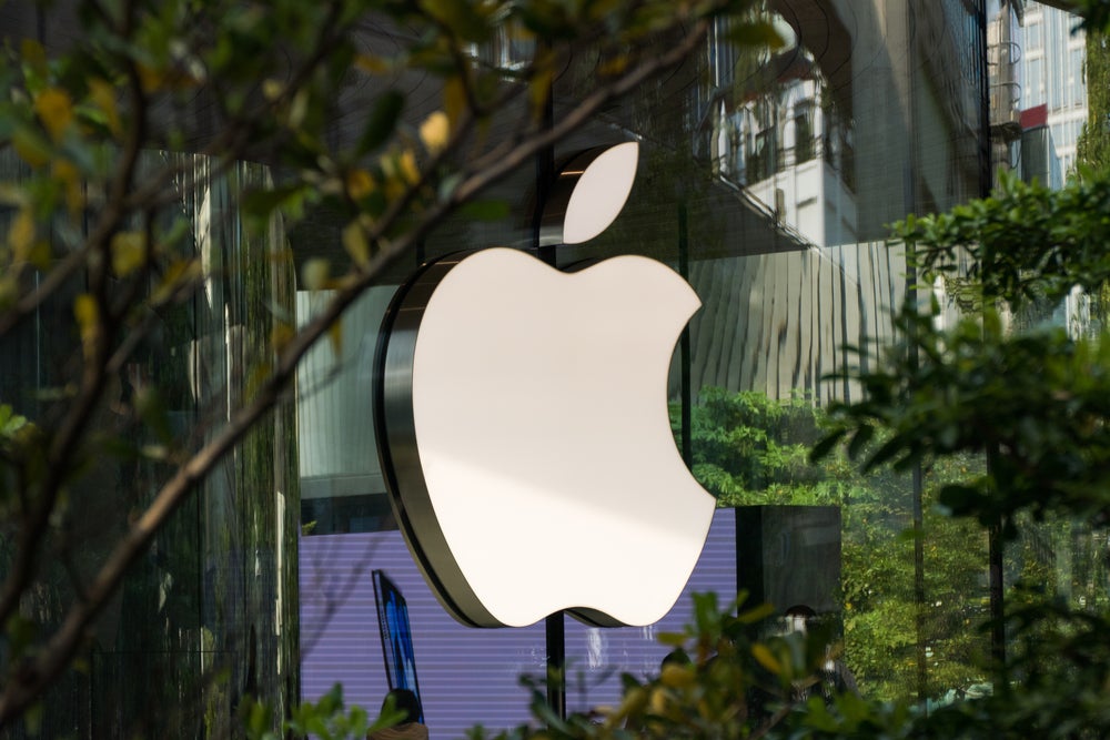 Apple Set To Bring Radical Transformation In Chip Industry With Plan To Ditch Broadcom, Qualcomm As Suppliers: Report - Apple (NASDAQ:AAPL), Broadcom (NASDAQ:AVGO), Qualcomm (NASDAQ:QCOM)