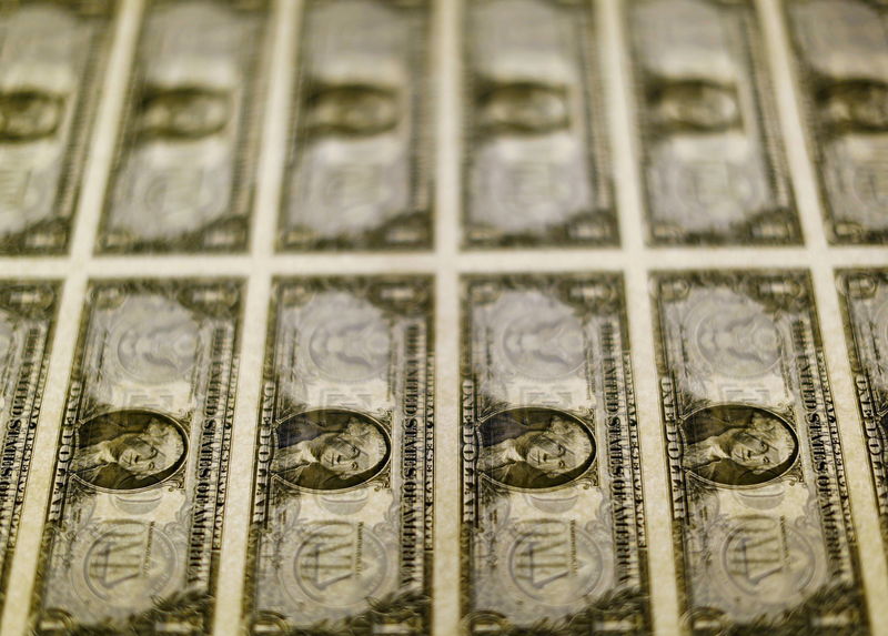 Dollar wobbles after U.S. inflation data, yen on the rise By Reuters